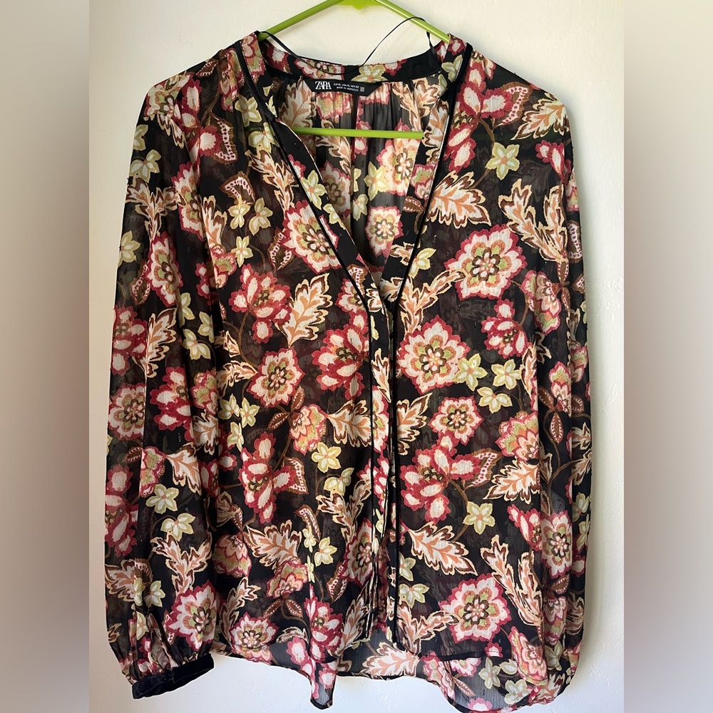 ZARA Women’s Black Floral Blouse XL